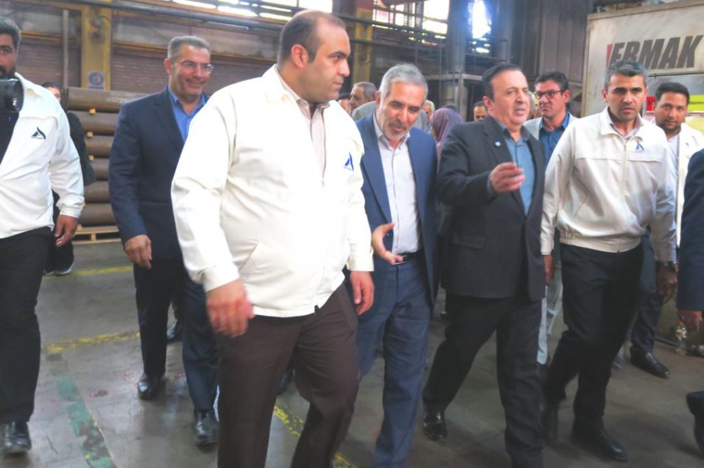 بازدید استاندار قزوین از شرکت آسیاناما در راستای حمایت از صنعت CNG