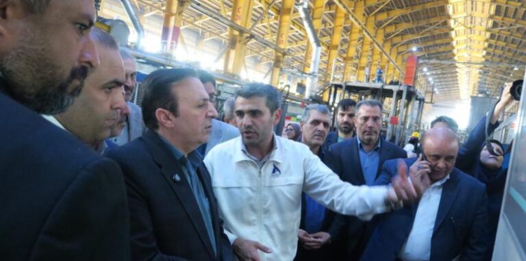 بازدید استاندار قزوین از شرکت آسیاناما در راستای حمایت از صنعت CNG